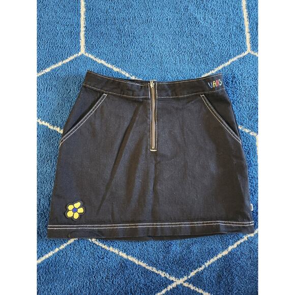 Vans Women's Black Mini Skirt- M - Picture 1 of 7
